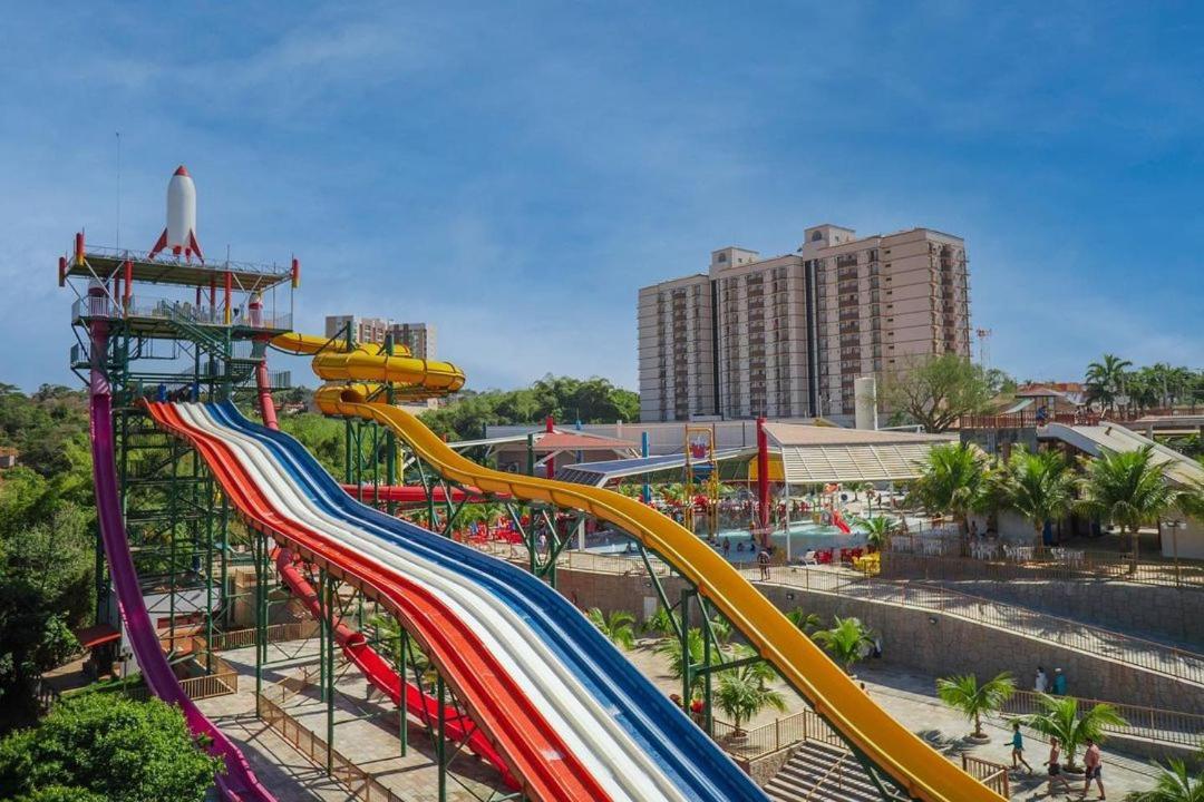 Hotel Spazzio Diroma Cafe Da Manha E Acesso Ao Acqua Park Caldas Novas Kültér fotó